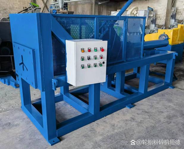 合成材料制造的多功能性 橡胶地坪、人造草坪与防爆胎的共性与应用